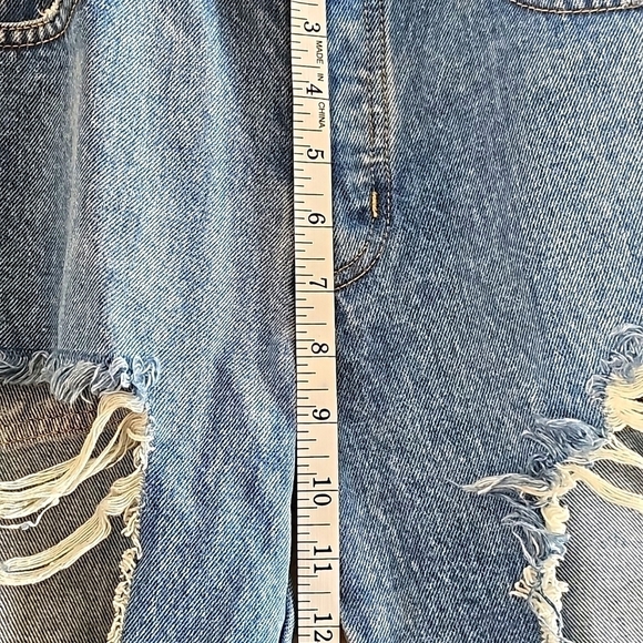 Lf Ripped Jeans. - Picture 6 of 11